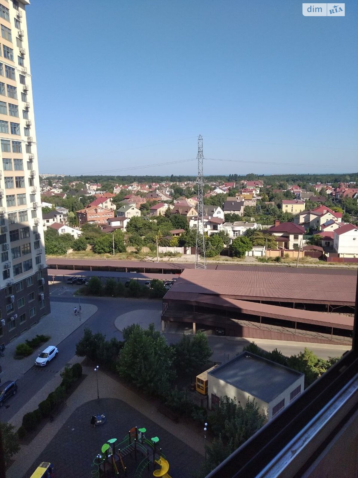 Продажа трехкомнатной квартиры в Лиманке, на ул. Жемчужная 4, фото 1