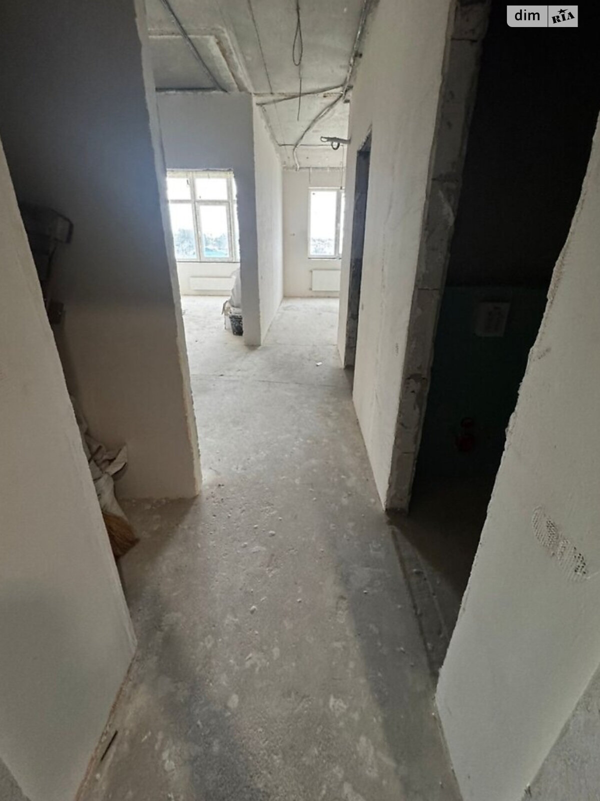 Продажа трехкомнатной квартиры в Лиманке, на ул. Жемчужная 5Б, фото 1 Продажа трехкомнатной квартиры в Лиманке, на ул. Жемчужная 5Б, фото 1