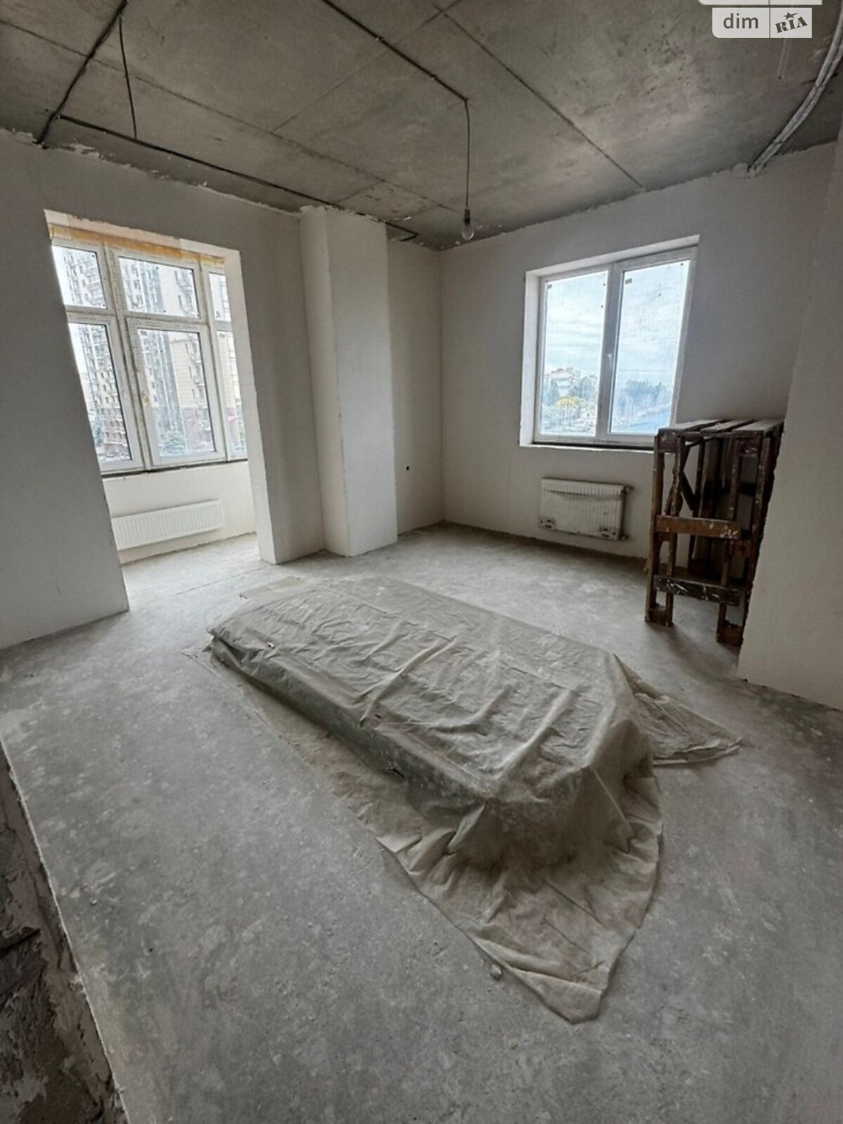 Продажа трехкомнатной квартиры в Лиманке, на ул. Жемчужная 5Б, фото 1 Продажа трехкомнатной квартиры в Лиманке, на ул. Жемчужная 5Б, фото 1