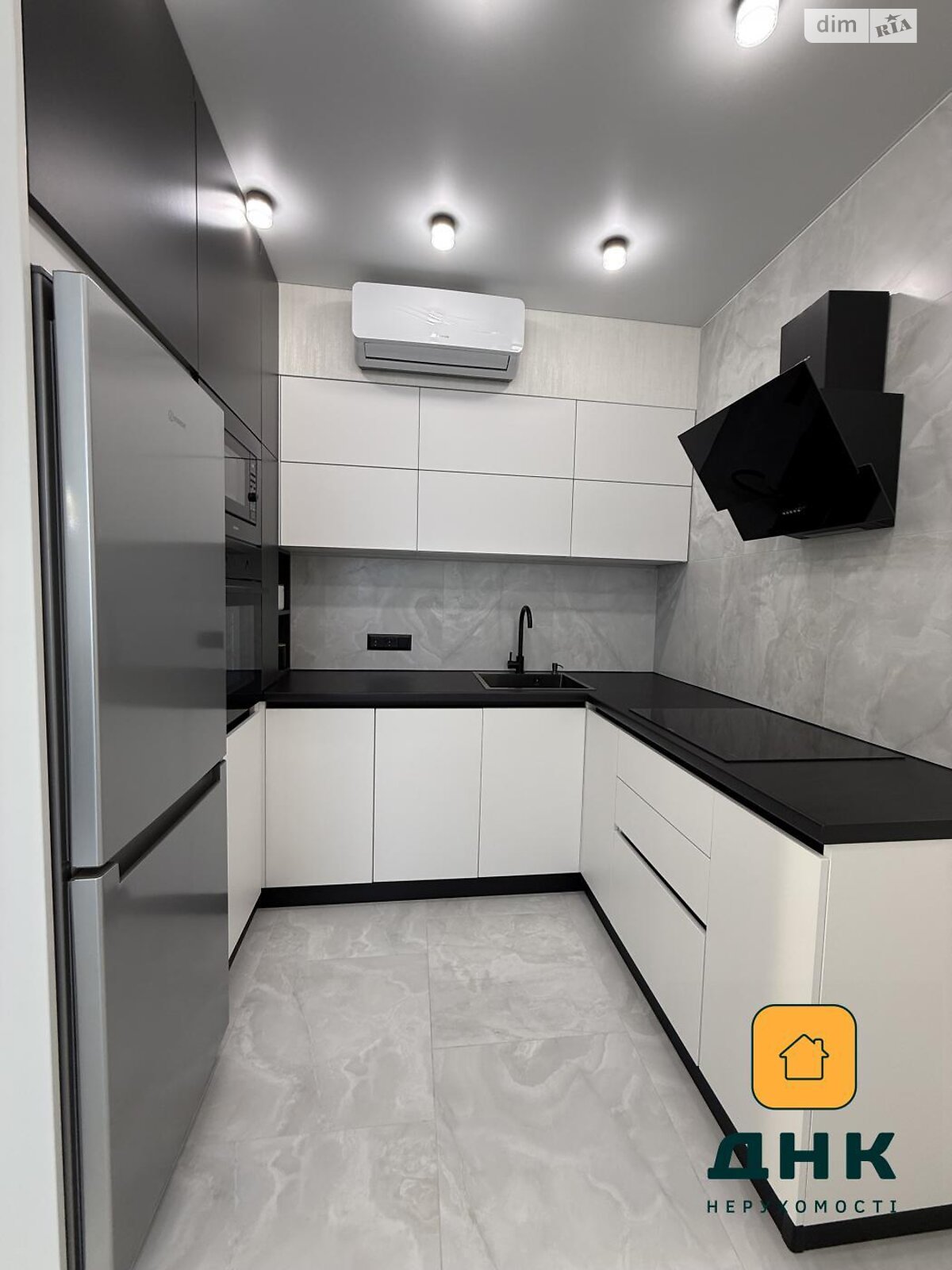 Продаж двокімнатної квартири в Лиманці, на вул. Перлинна 8, фото 1 Продаж двокімнатної квартири в Лиманці, на вул. Перлинна 8, фото 1