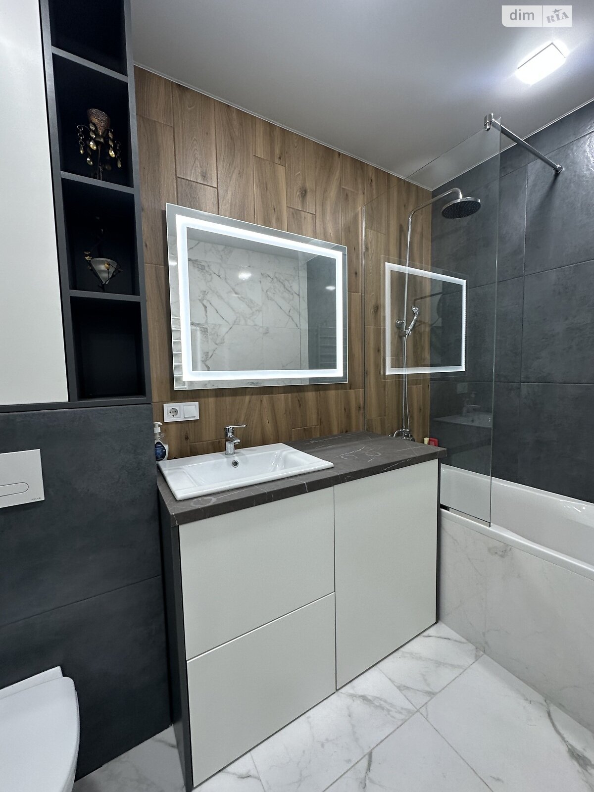 Продажа двухкомнатной квартиры в Лиманке, на ул. Жемчужная 1Б, фото 1 Продажа двухкомнатной квартиры в Лиманке, на ул. Жемчужная 1Б, фото 1