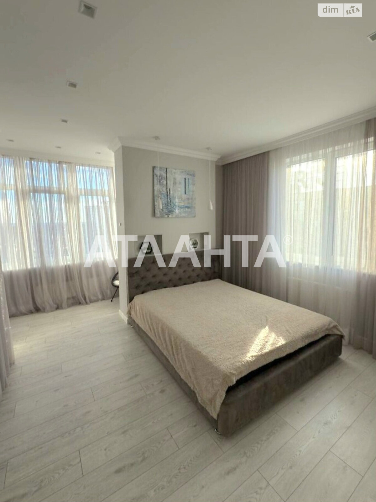 Продажа трехкомнатной квартиры в Лиманке, на ул. Жемчужная, фото 1