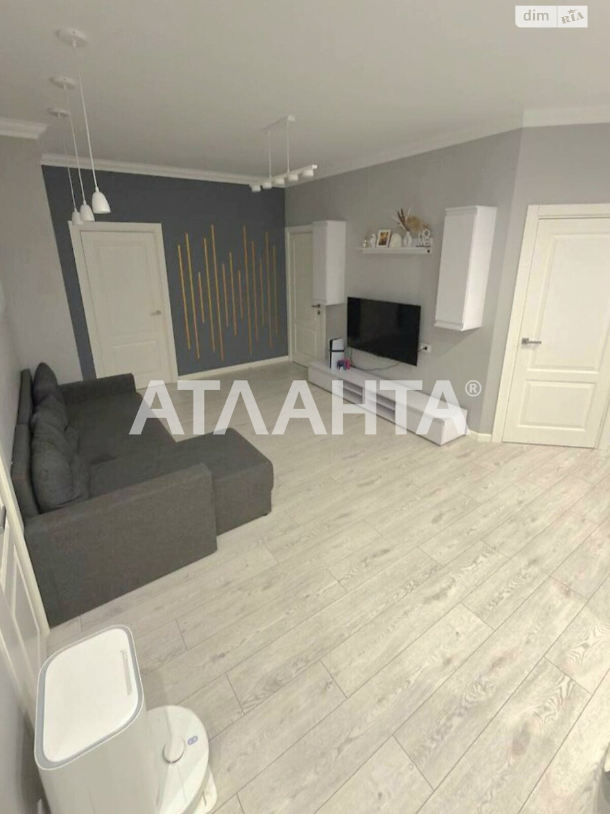 Продажа трехкомнатной квартиры в Лиманке, на ул. Жемчужная, фото 1