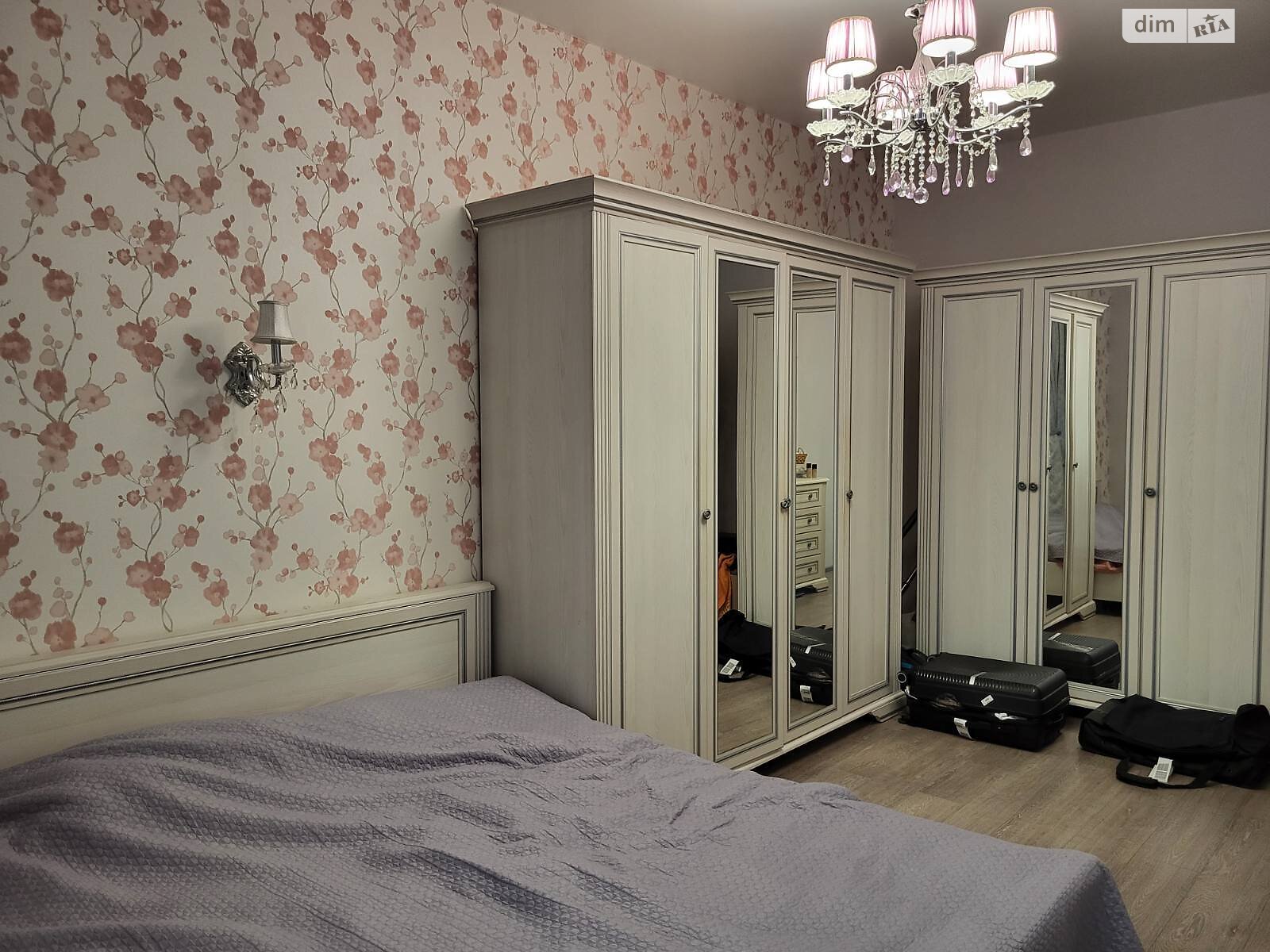 Продажа трехкомнатной квартиры в Лиманке, на ул. Жемчужная 4, фото 1