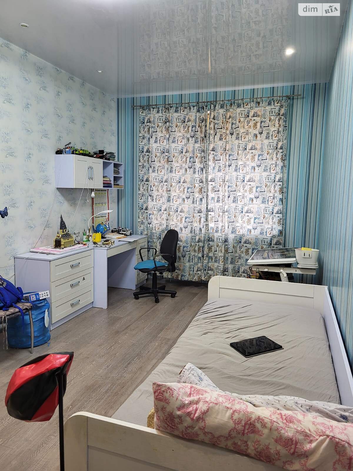 Продажа трехкомнатной квартиры в Лиманке, на ул. Жемчужная 4, фото 1