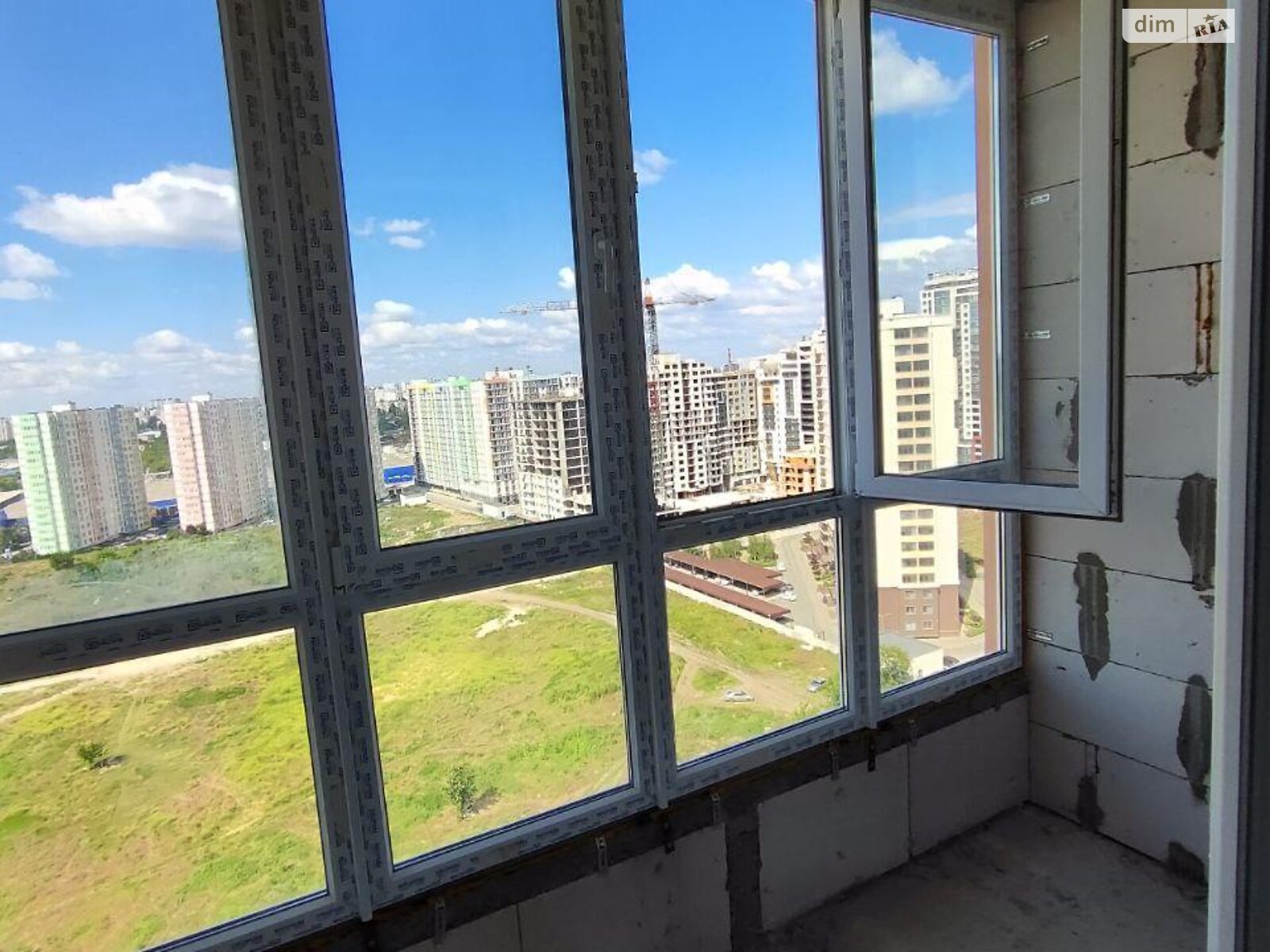 Продажа однокомнатной квартиры в Лиманке, на ул. Жемчужная 11 корпус 4, фото 1 Продажа однокомнатной квартиры в Лиманке, на ул. Жемчужная 11 корпус 4, фото 1