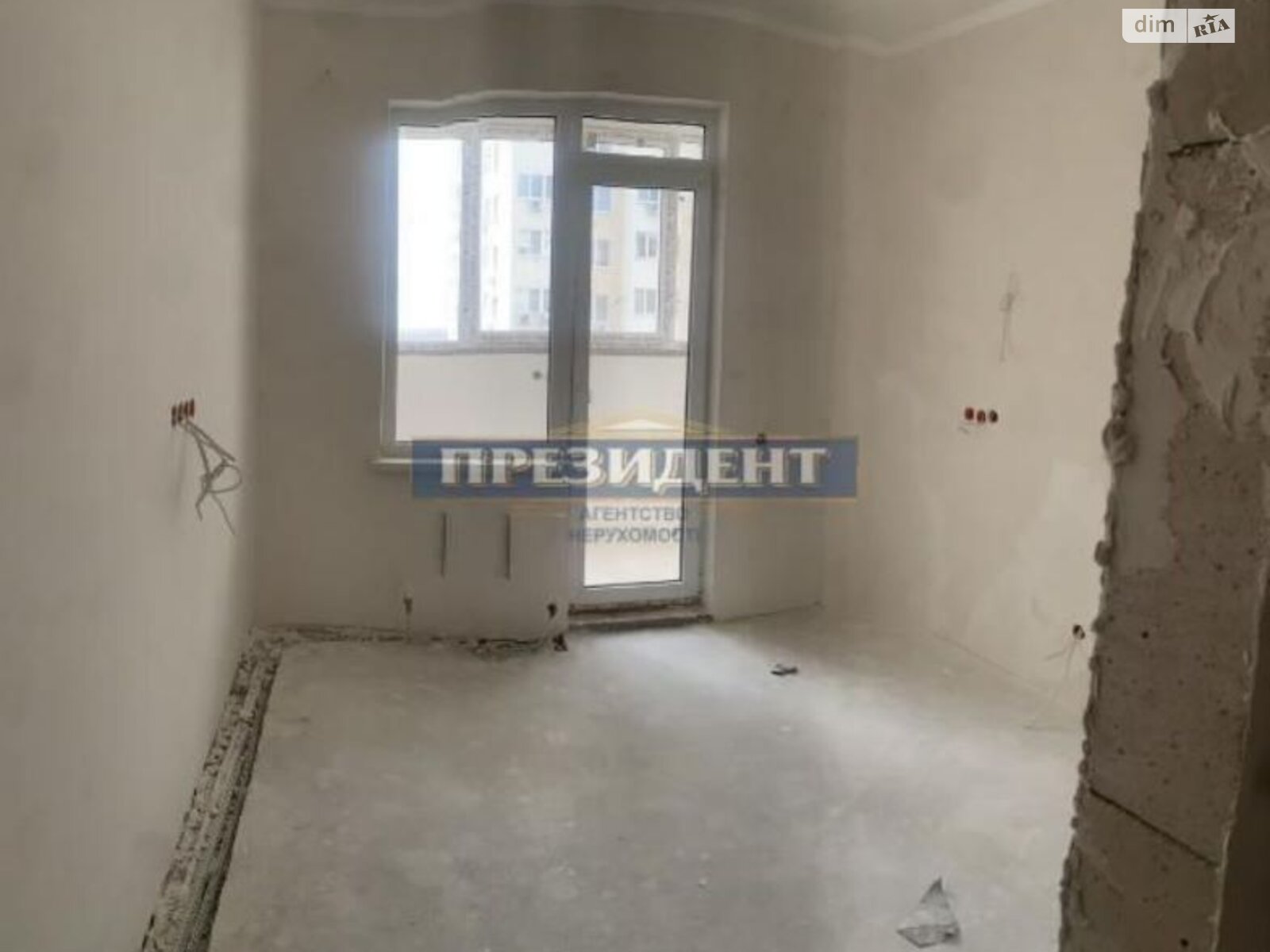 Продажа трехкомнатной квартиры в Лиманке, на мас. Радужный, фото 1 Продажа трехкомнатной квартиры в Лиманке, на мас. Радужный, фото 1