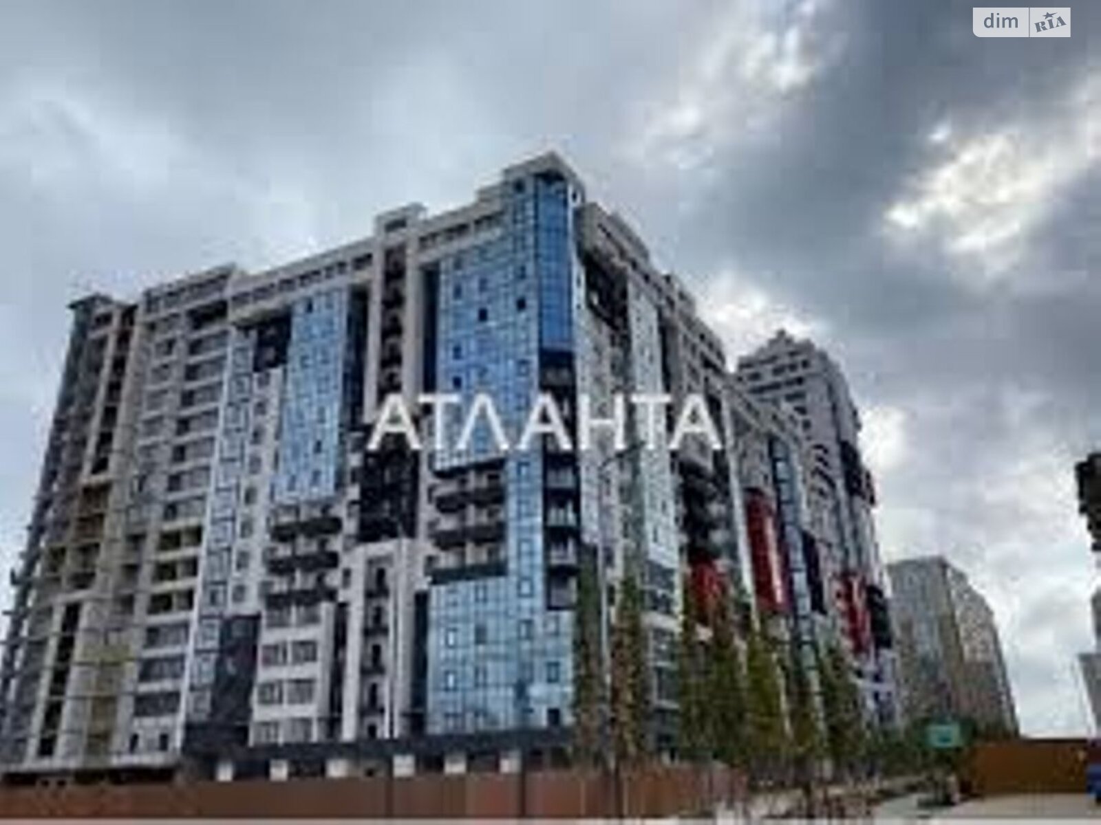 Продажа трехкомнатной квартиры в Лиманке, на ул. Спортивная 3/3, фото 1