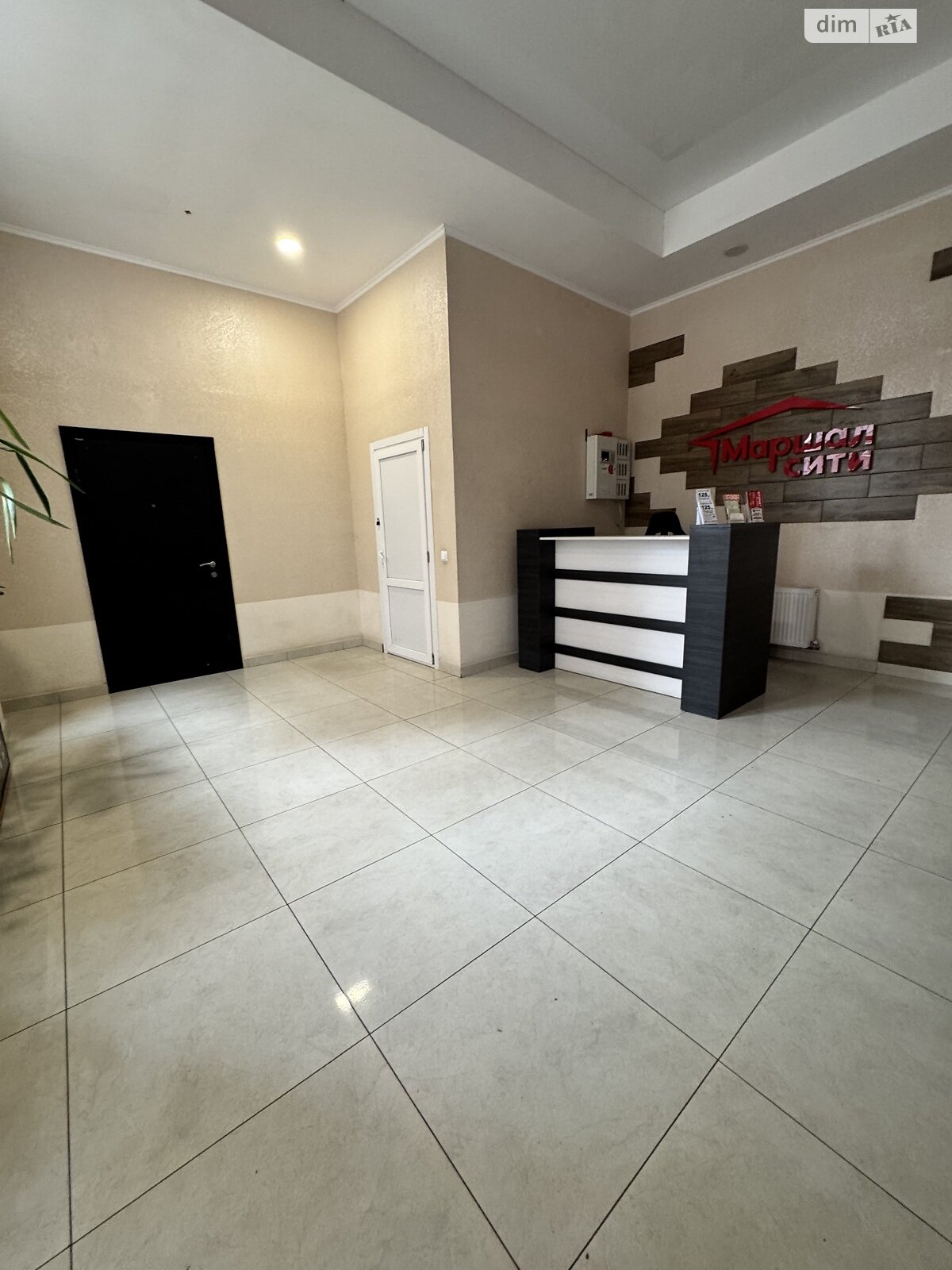 Продаж однокімнатної квартири в Лиманці, на просп. Полковника Гуляєва 111, фото 1