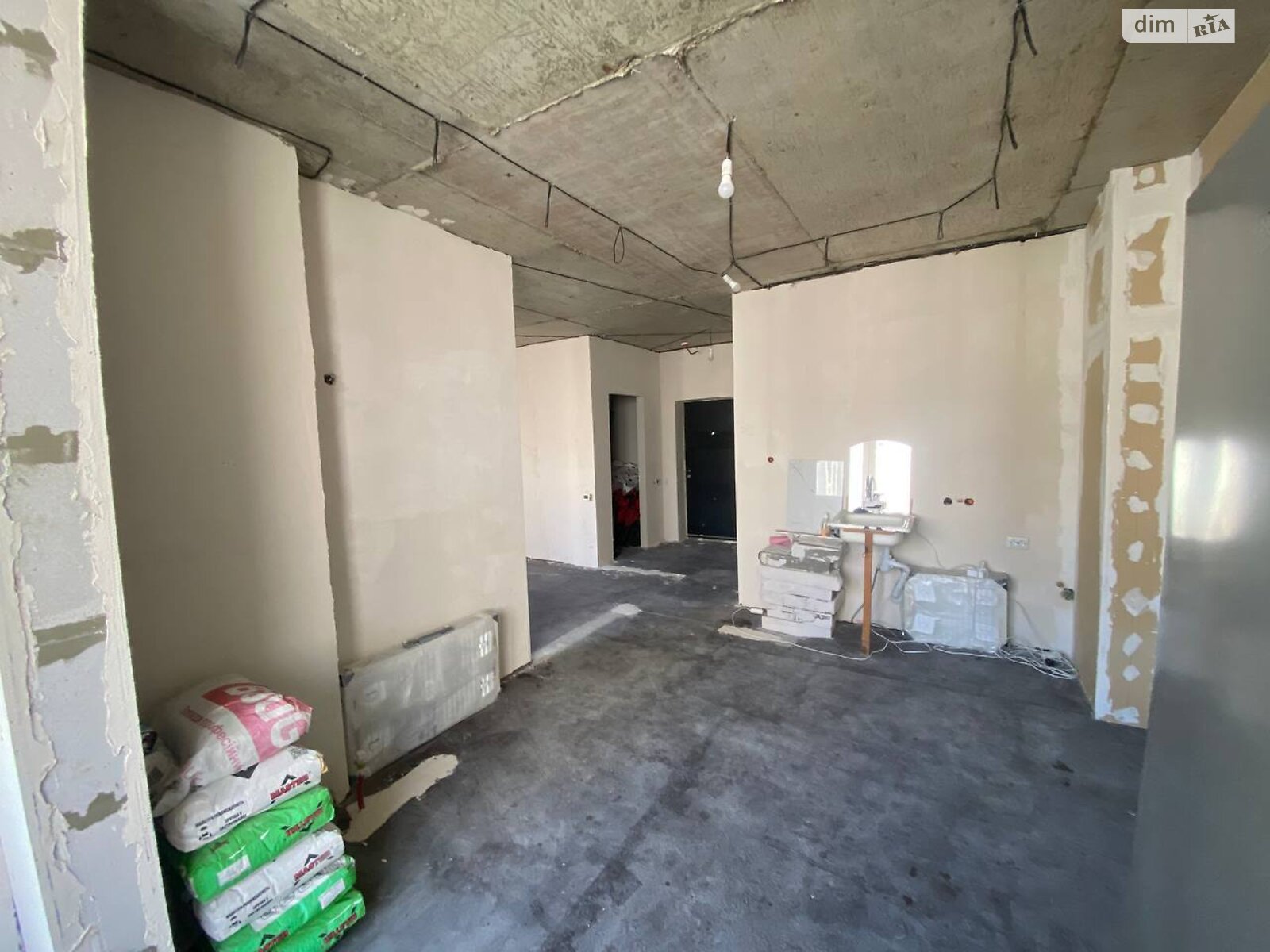 Продажа однокомнатной квартиры в Лиманке, на просп. Полковника Гуляева 111, фото 1 Продажа однокомнатной квартиры в Лиманке, на просп. Полковника Гуляева 111, фото 1