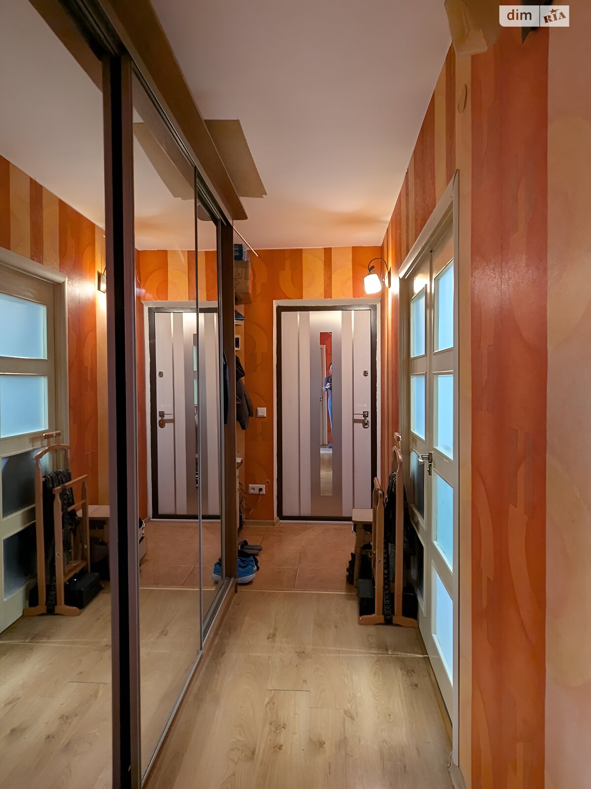 Продажа двухкомнатной квартиры в Лиманке, на мас. Радужный 3, фото 1 Продажа двухкомнатной квартиры в Лиманке, на мас. Радужный 3, фото 1