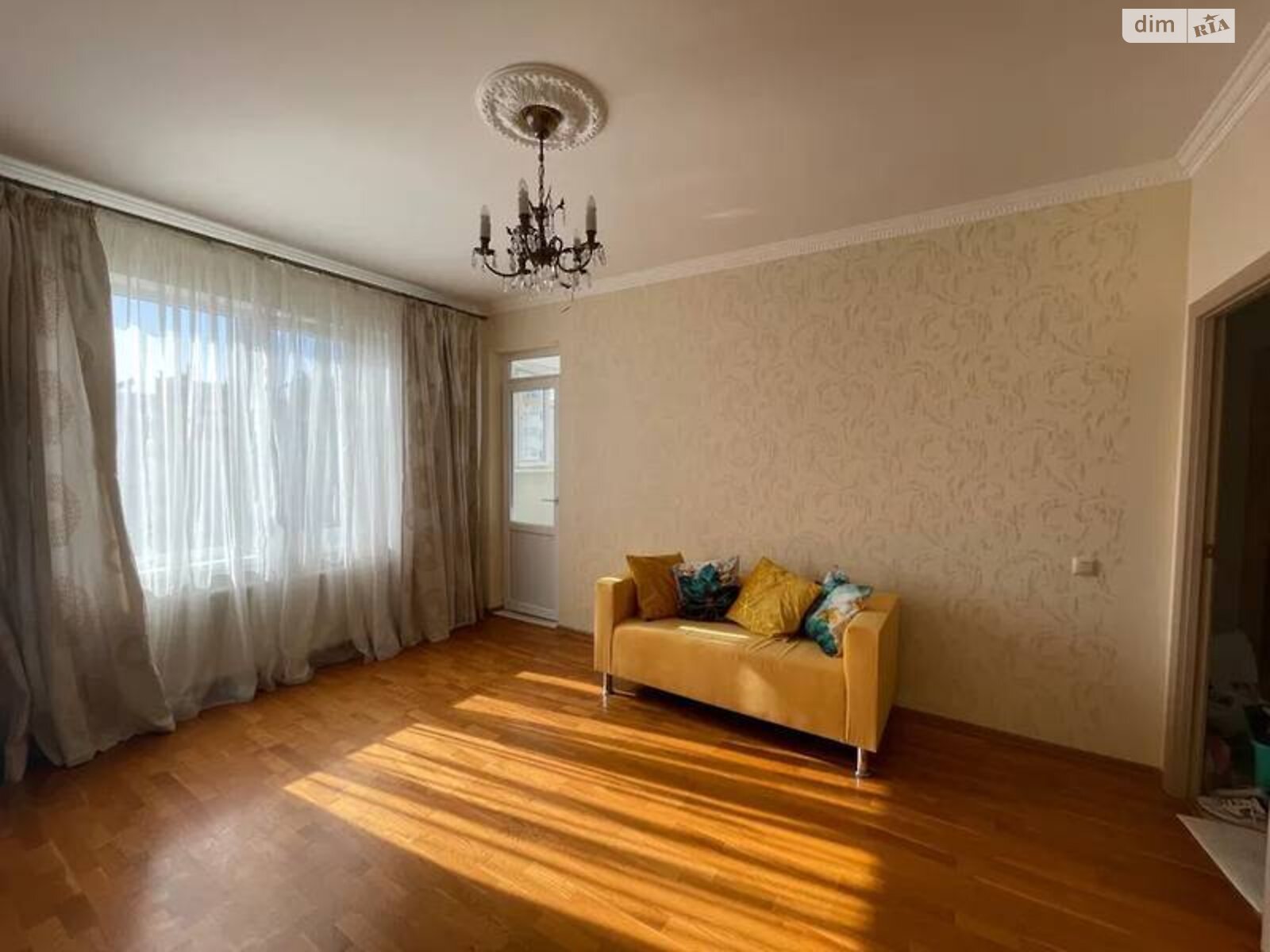 Продажа однокомнатной квартиры в Лиманке, на мас. Радужный 6, фото 1 Продажа однокомнатной квартиры в Лиманке, на мас. Радужный 6, фото 1