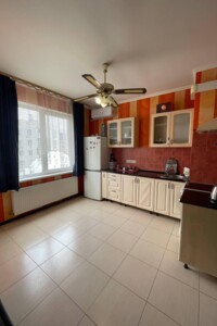 Продаж однокімнатної квартири в Лиманці, на мас. Радужний 11, фото 2