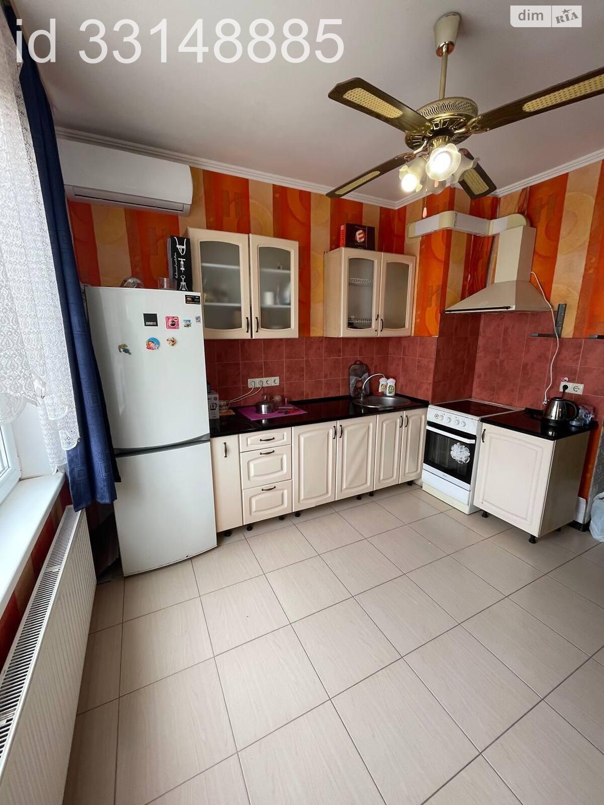 Продаж однокімнатної квартири в Лиманці, на мас. Радужний 11, фото 1 Продаж однокімнатної квартири в Лиманці, на мас. Радужний 11, фото 1