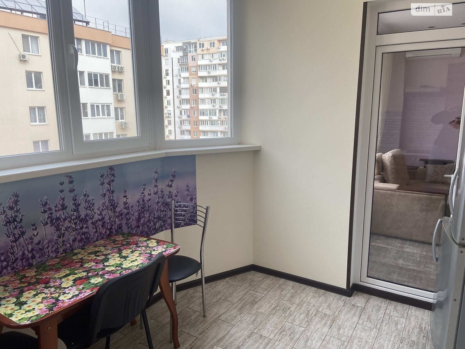 Продажа двухкомнатной квартиры в Лиманке, на мас. Радужный, фото 1 Продажа двухкомнатной квартиры в Лиманке, на мас. Радужный, фото 1