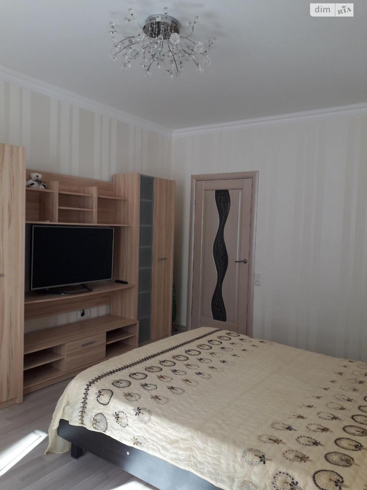 Продаж однокімнатної квартири в Лиманці, на мас. Радужний 10Б, фото 1 Продаж однокімнатної квартири в Лиманці, на мас. Радужний 10Б, фото 1
