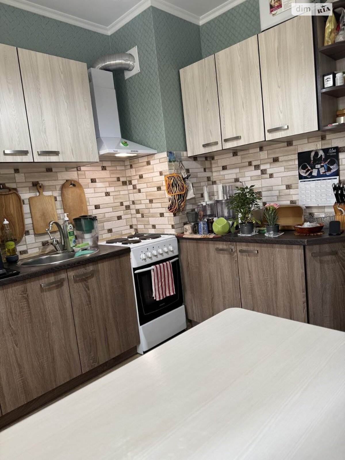 Продаж однокімнатної квартири в Лиманці, на мас. Радужний 9/1, фото 1