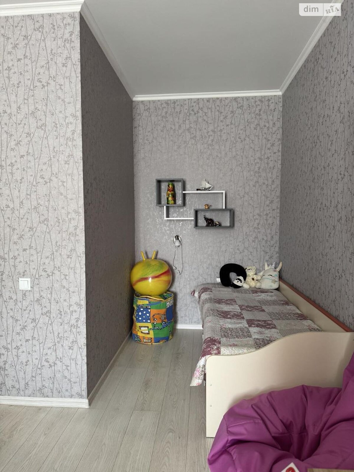 Продаж однокімнатної квартири в Лиманці, на мас. Радужний 9/1, фото 1