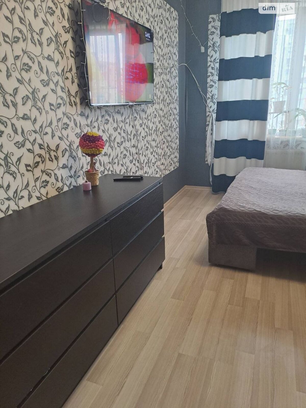 Продаж двокімнатної квартири в Лиманці, на мас. Радужний 8, фото 1 Продаж двокімнатної квартири в Лиманці, на мас. Радужний 8, фото 1
