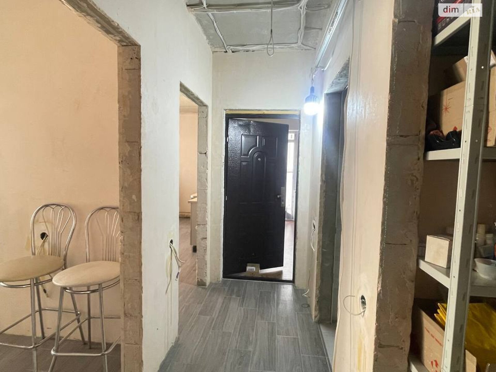 Продаж двокімнатної квартири в Лиманці, на мас. Райдужний, фото 1