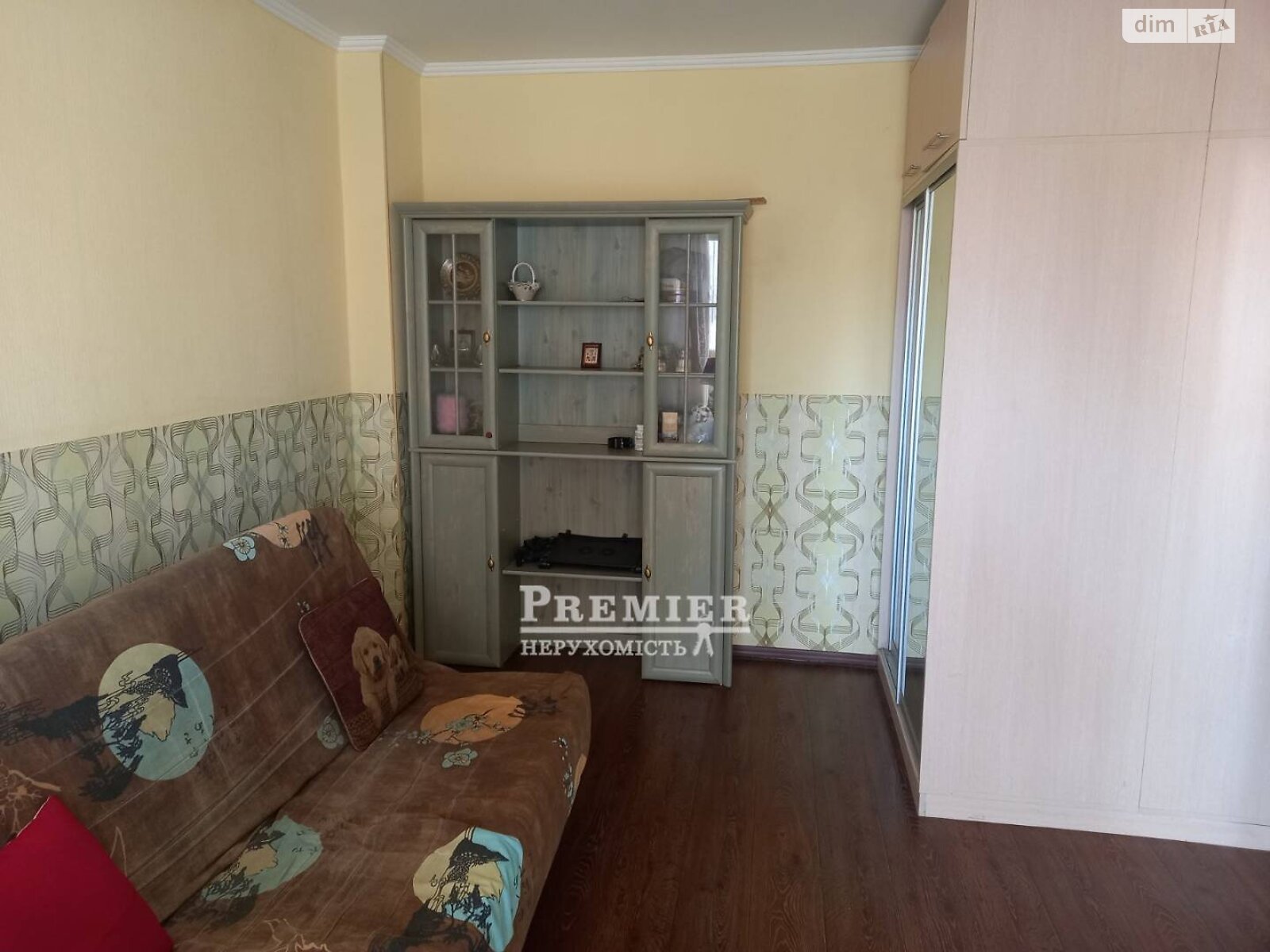 Продаж однокімнатної квартири в Лиманці, на мас. Райдужний, фото 1 Продаж однокімнатної квартири в Лиманці, на мас. Райдужний, фото 1