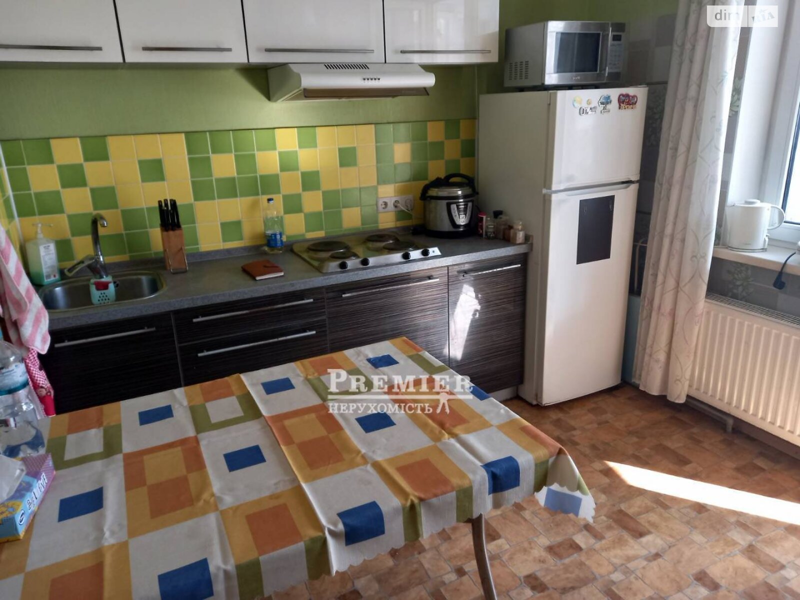 Продаж однокімнатної квартири в Лиманці, на мас. Райдужний, фото 1 Продаж однокімнатної квартири в Лиманці, на мас. Райдужний, фото 1