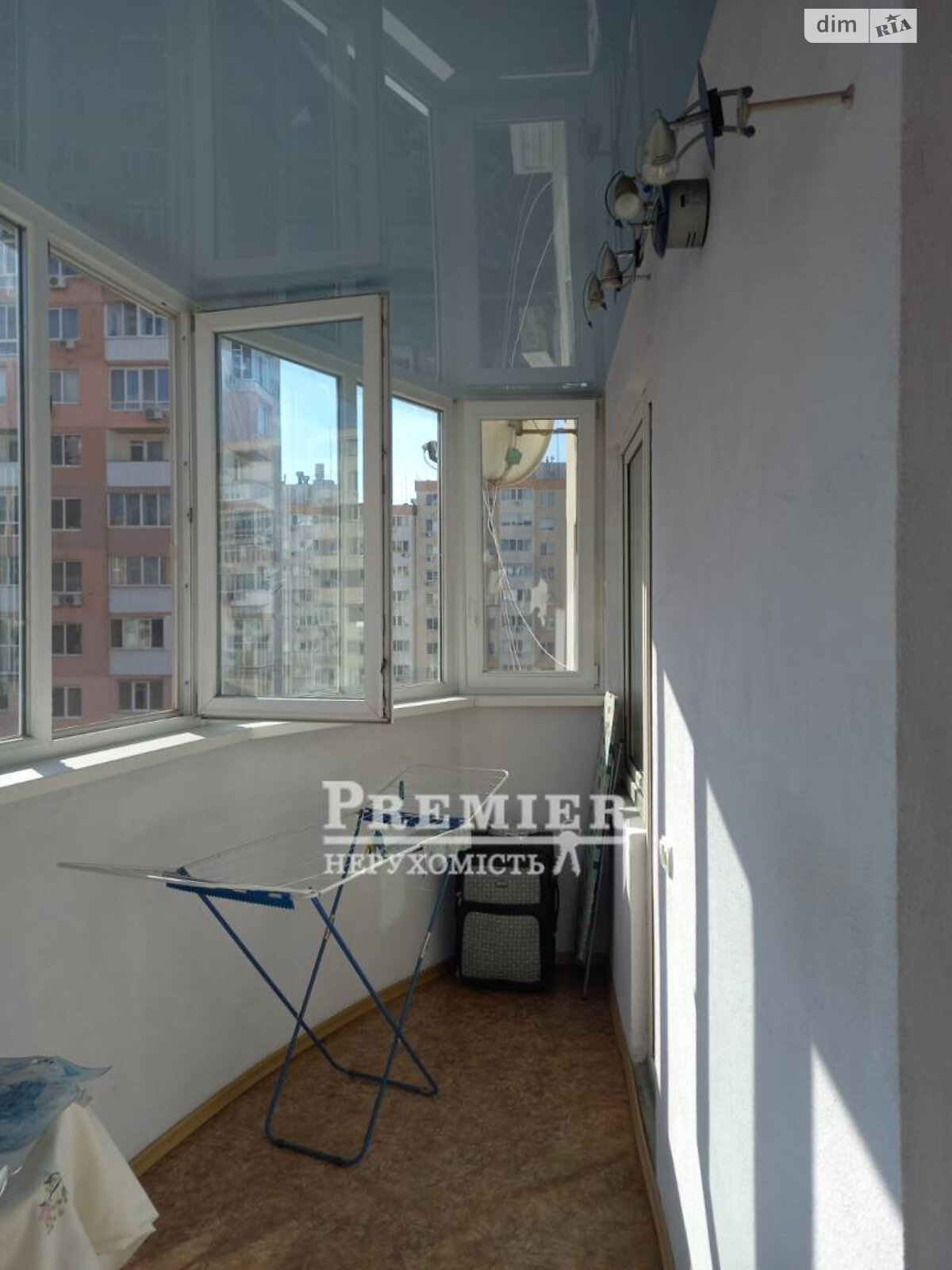 Продаж однокімнатної квартири в Лиманці, на мас. Райдужний, фото 1 Продаж однокімнатної квартири в Лиманці, на мас. Райдужний, фото 1