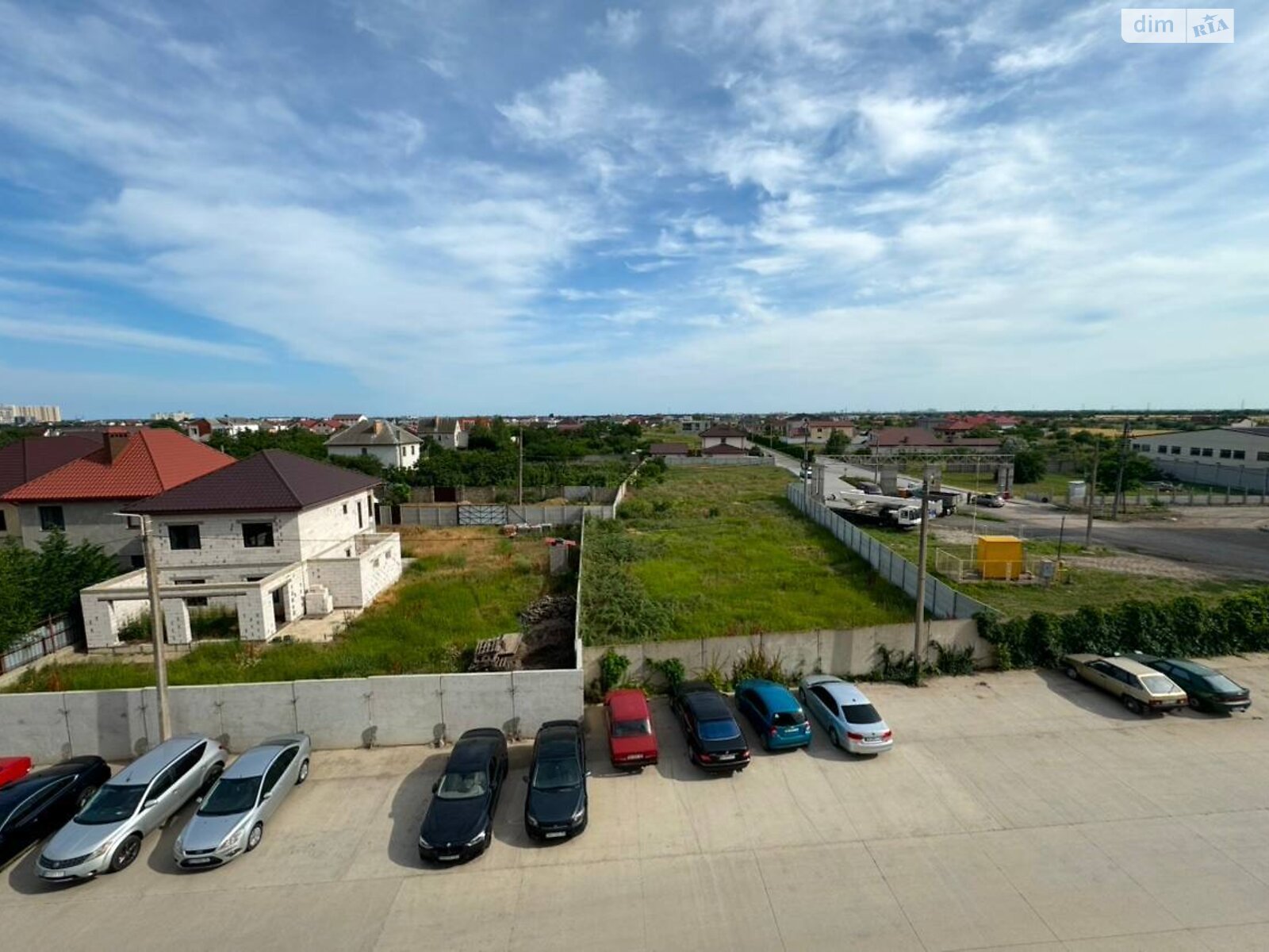 Продажа трехкомнатной квартиры в Лиманке, на ул. Строительная 50Б, фото 1 Продажа трехкомнатной квартиры в Лиманке, на ул. Строительная 50Б, фото 1