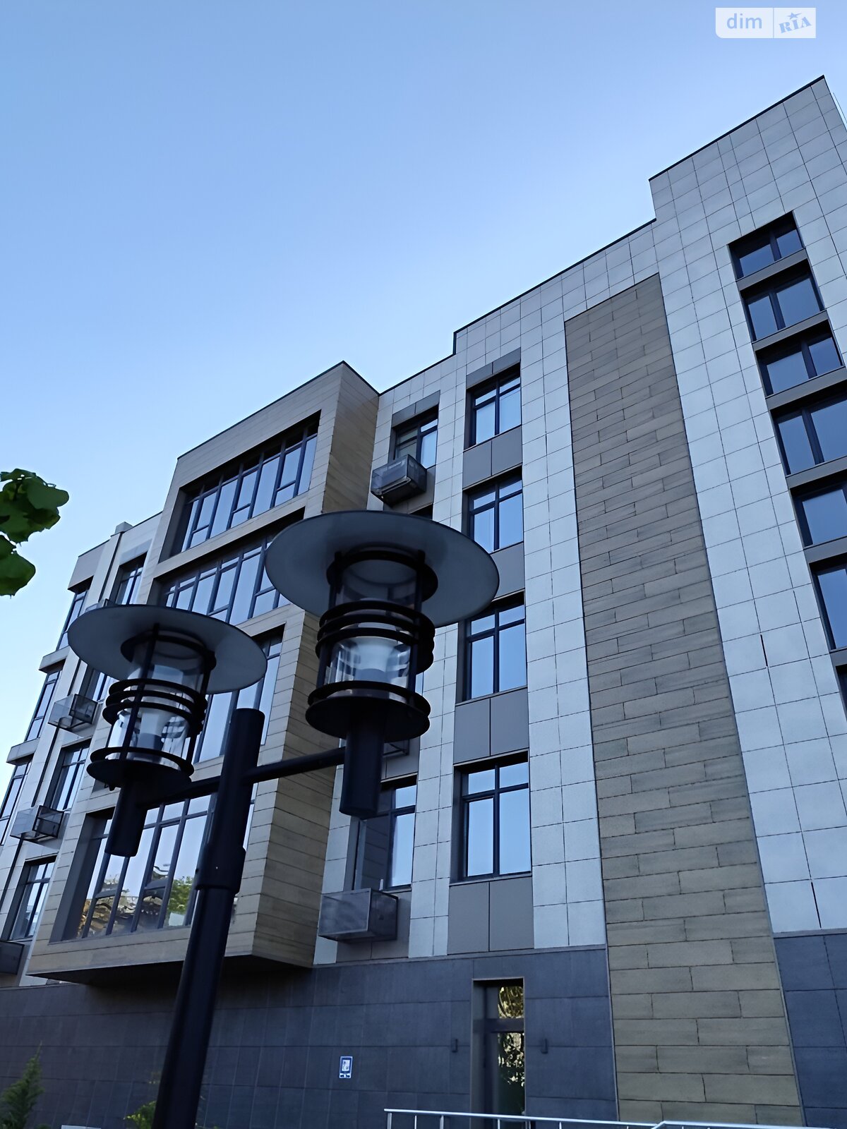 Продажа двухкомнатной квартиры в Лиманке, на пер. Южносанаторный, фото 1 Продажа двухкомнатной квартиры в Лиманке, на пер. Южносанаторный, фото 1