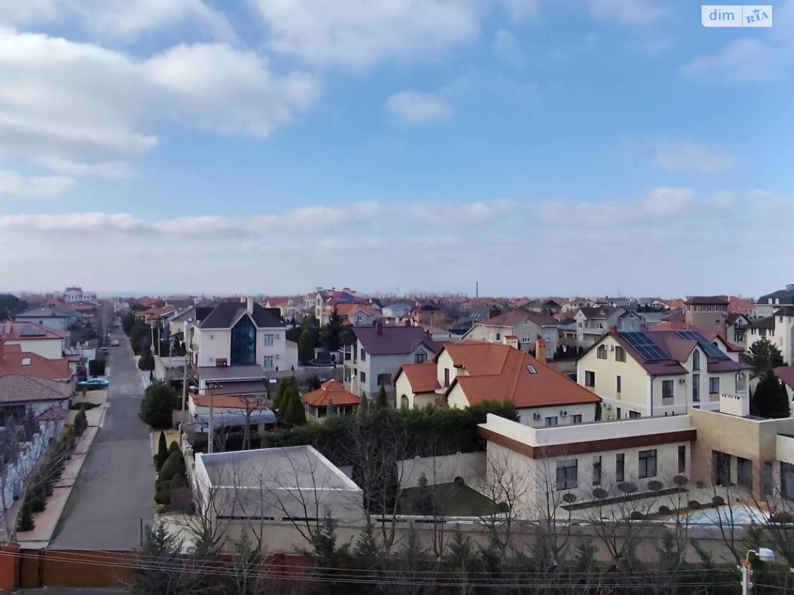 Продажа двухкомнатной квартиры в Лиманке, на пер. Южносанаторный, фото 1 Продажа двухкомнатной квартиры в Лиманке, на пер. Южносанаторный, фото 1