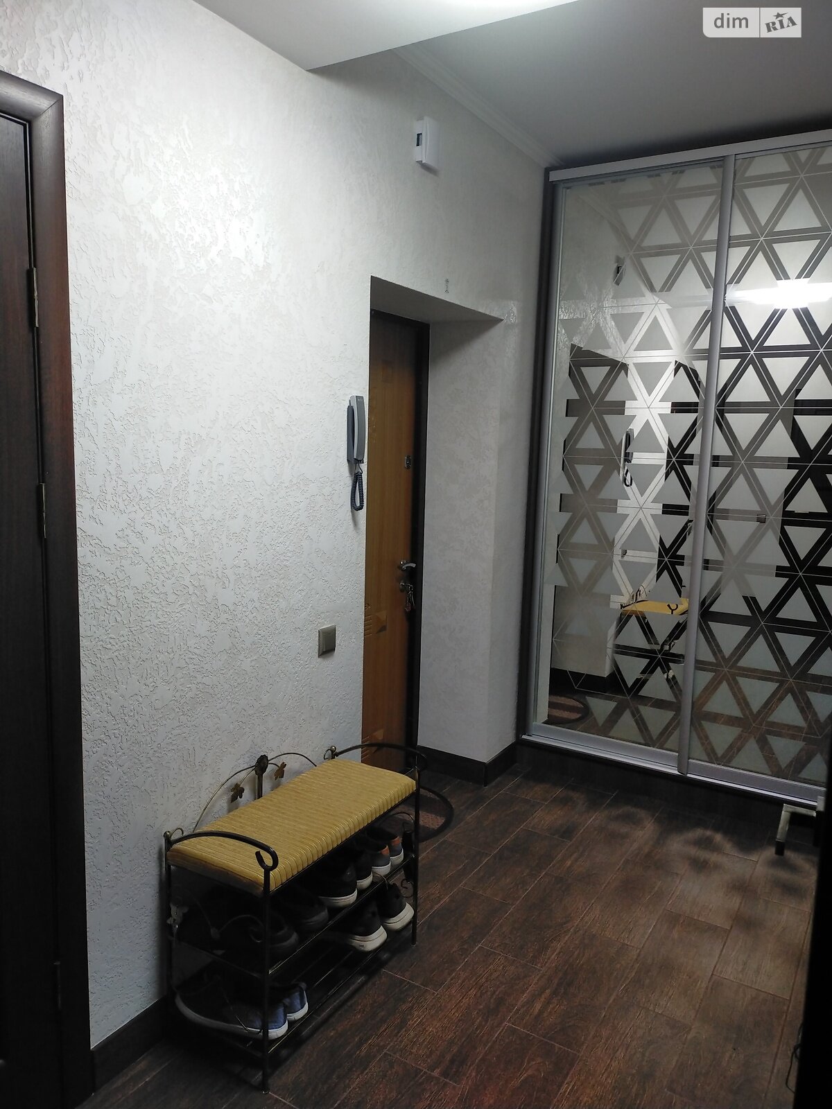 Продажа двухкомнатной квартиры в Липинах, на ул. Возрождения, фото 1 Продажа двухкомнатной квартиры в Липинах, на ул. Возрождения, фото 1