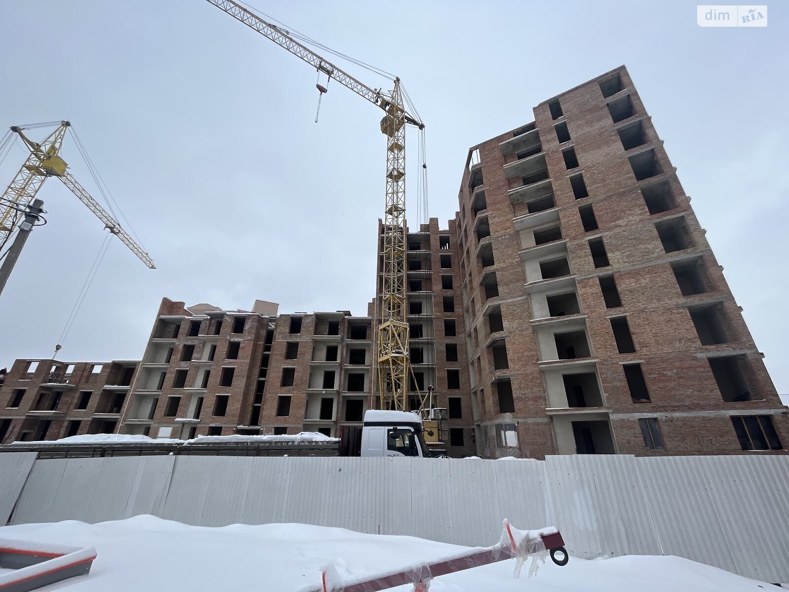 Продажа трехкомнатной квартиры в Липинах, на ул. Возрождения 44, фото 1 Продажа трехкомнатной квартиры в Липинах, на ул. Возрождения 44, фото 1