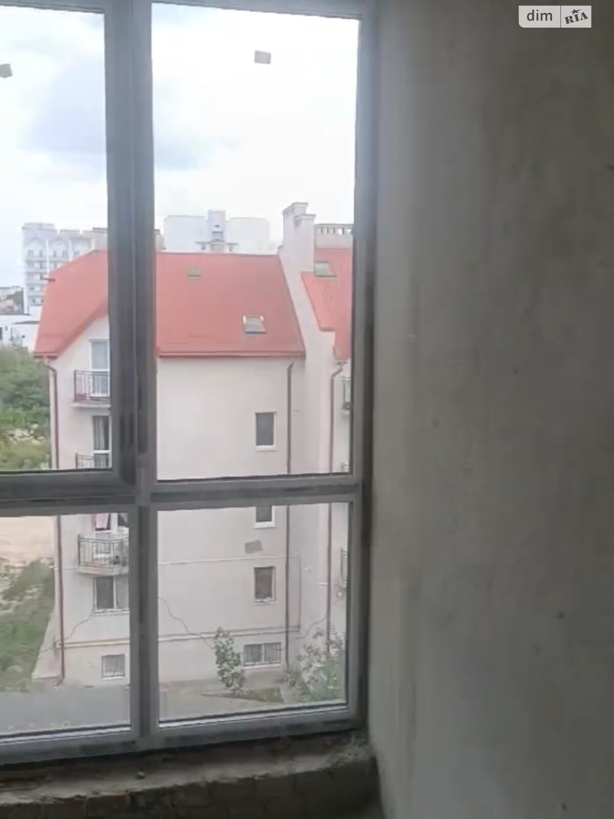 Продажа однокомнатной квартиры в Лисиничах, на ул. Золотая, фото 1 Продажа однокомнатной квартиры в Лисиничах, на ул. Золотая, фото 1