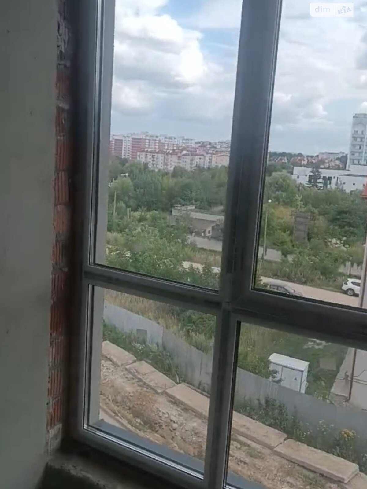 Продажа однокомнатной квартиры в Лисиничах, на ул. Золотая, фото 1 Продажа однокомнатной квартиры в Лисиничах, на ул. Золотая, фото 1