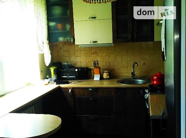 Продажа квартиры, 3 ком., Луганск, р‑н. Жовтневый, квартал Жукова Продажа квартиры, 3 ком., Луганск, р‑н. Жовтневый, квартал Жукова