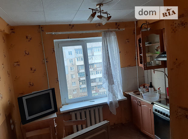 Продажа трехкомнатной квартиры в Луганске, на кв. Левченко район Жовтневый фото 1 Продажа трехкомнатной квартиры в Луганске, на кв. Левченко район Жовтневый фото 1