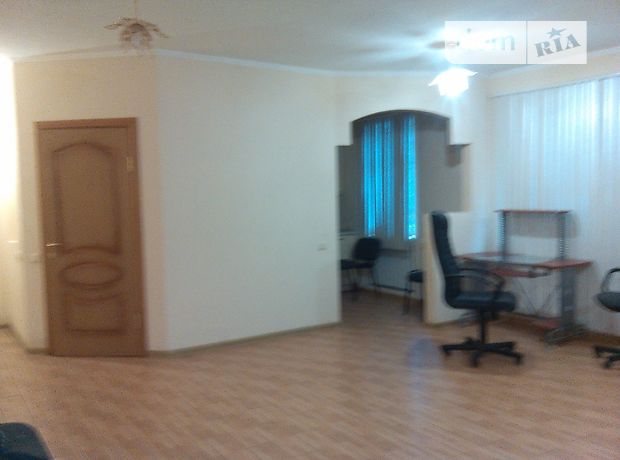 Продаж двокімнатної квартири в Луганську, на вул. Чапаєва, район Центр фото 1