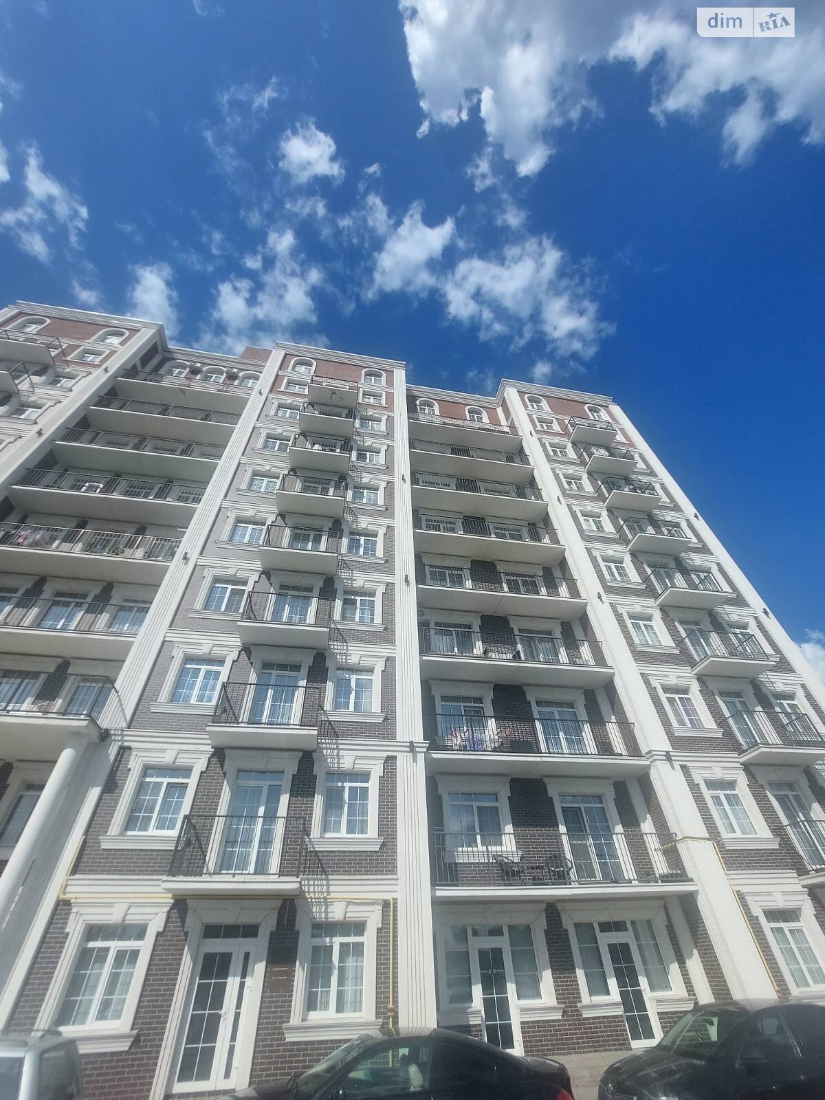 Продажа трехкомнатной квартиры в Луцке, на ул. Ершова 9А, район 33 микрорайон фото 1