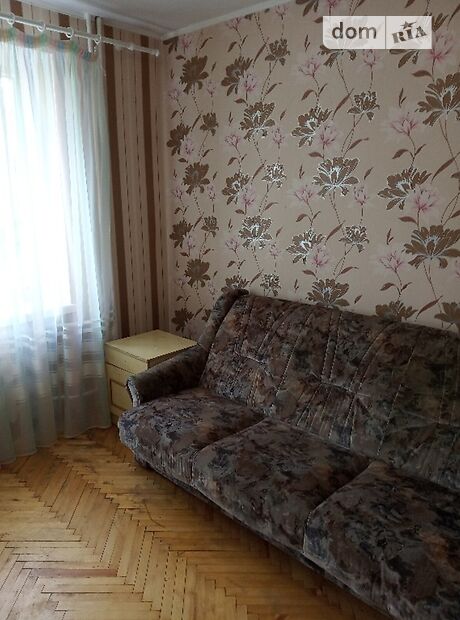 Продажа трехкомнатной квартиры в Луцке, на просп. Молодежи район 33 микрорайон фото 1 Продажа трехкомнатной квартиры в Луцке, на просп. Молодежи район 33 микрорайон фото 1