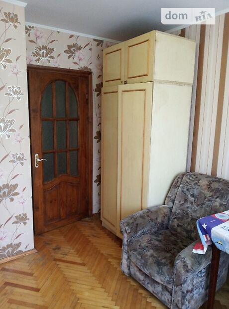 Продажа трехкомнатной квартиры в Луцке, на просп. Молодежи район 33 микрорайон фото 1 Продажа трехкомнатной квартиры в Луцке, на просп. Молодежи район 33 микрорайон фото 1