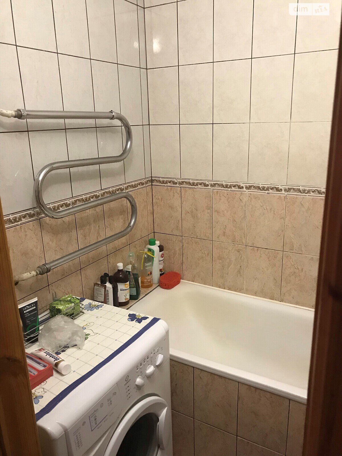 Продаж трикімнатної квартири в Луцьку, на просп. Молоді 3Б, район 33 мікрорайон фото 1 Продаж трикімнатної квартири в Луцьку, на просп. Молоді 3Б, район 33 мікрорайон фото 1