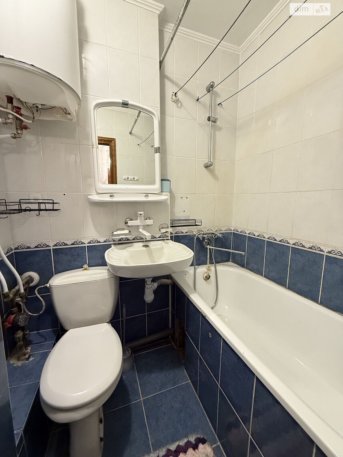 Продаж однокімнатної квартири в Луцьку, на просп. Молоді 8, район 33 мікрорайон фото 1