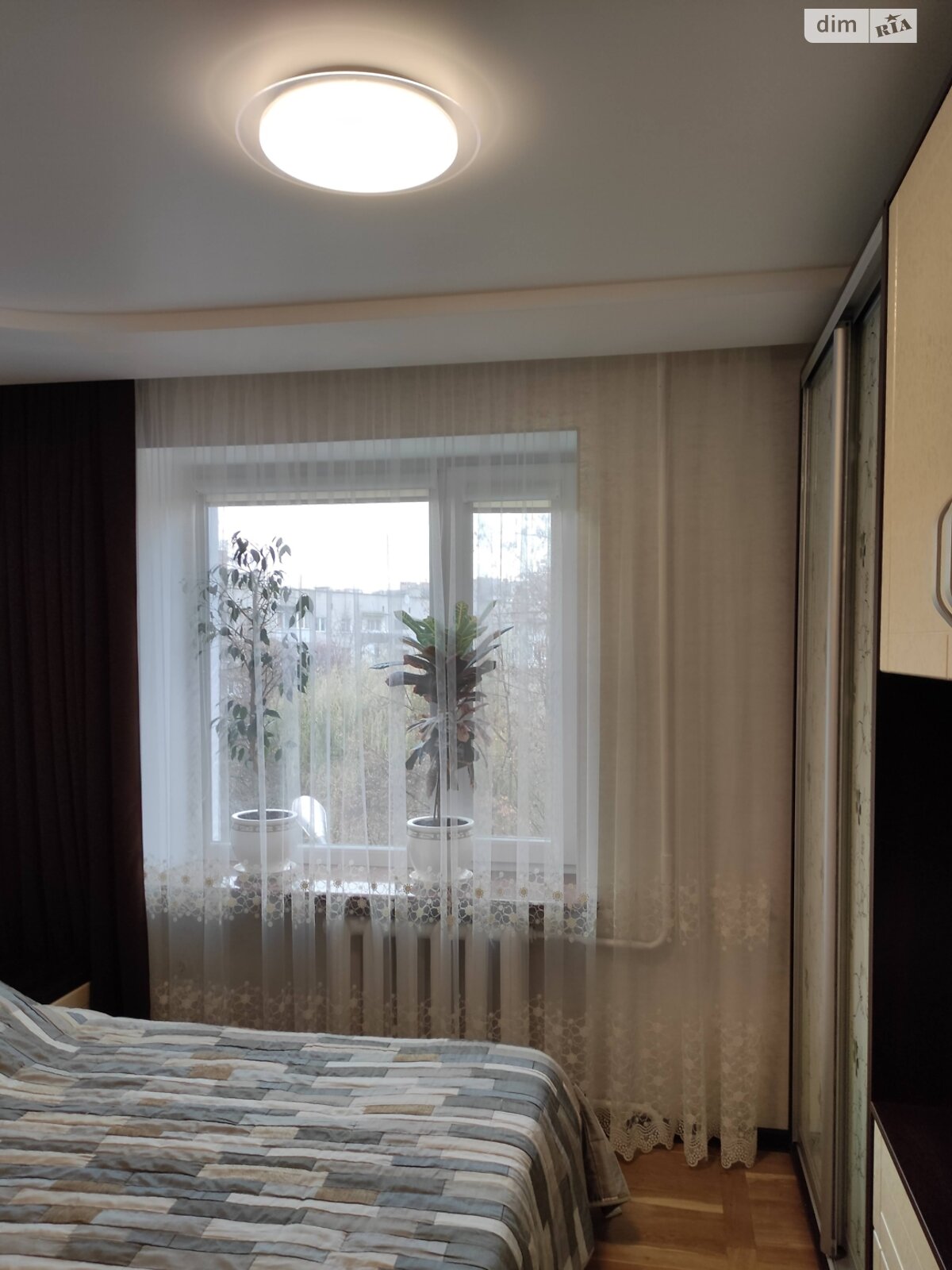 Продаж трикімнатної квартири в Луцьку, на просп. Соборності 25А, район 33 мікрорайон фото 1 Продаж трикімнатної квартири в Луцьку, на просп. Соборності 25А, район 33 мікрорайон фото 1