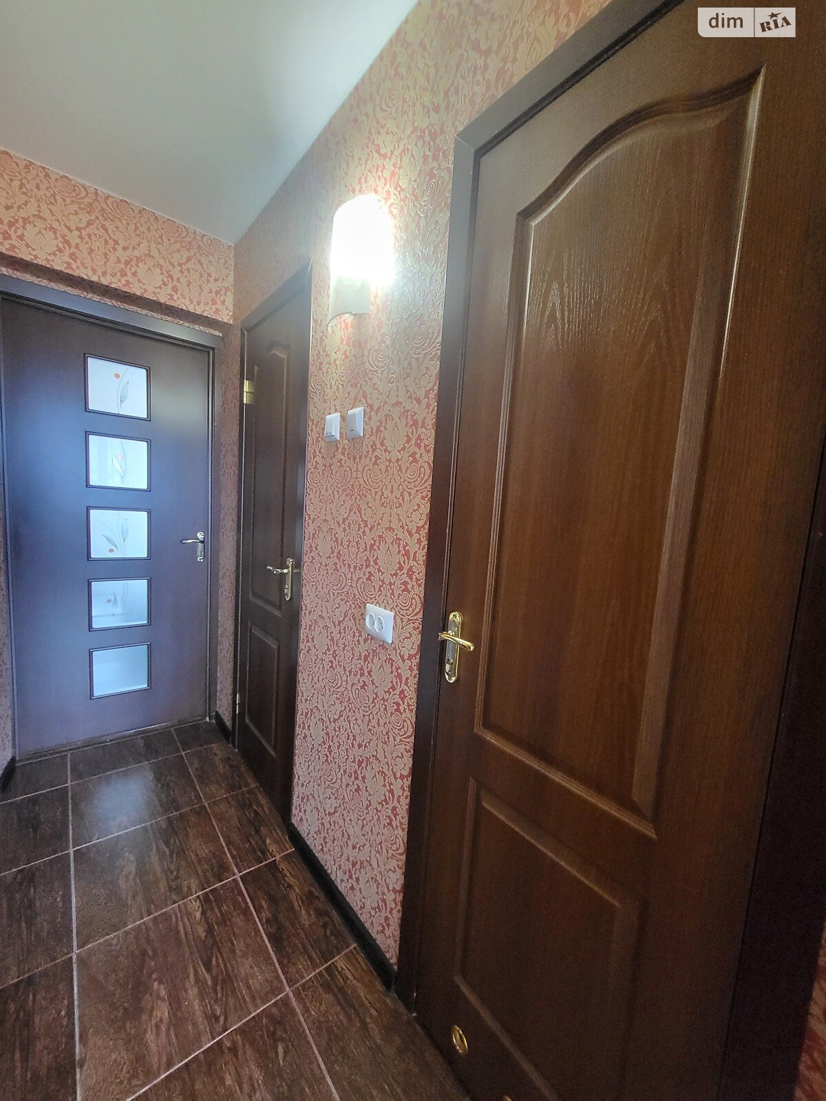 Продаж трикімнатної квартири в Луцьку, на просп. Соборності 37Б, район 33 мікрорайон фото 1 Продаж трикімнатної квартири в Луцьку, на просп. Соборності 37Б, район 33 мікрорайон фото 1