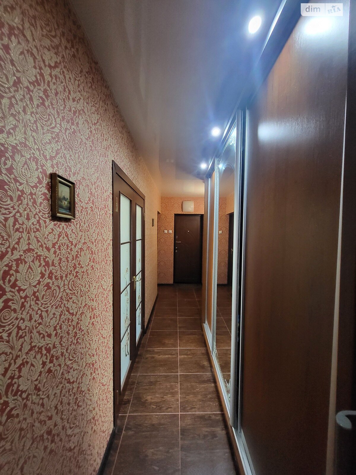 Продаж трикімнатної квартири в Луцьку, на просп. Соборності 37Б, район 33 мікрорайон фото 1 Продаж трикімнатної квартири в Луцьку, на просп. Соборності 37Б, район 33 мікрорайон фото 1