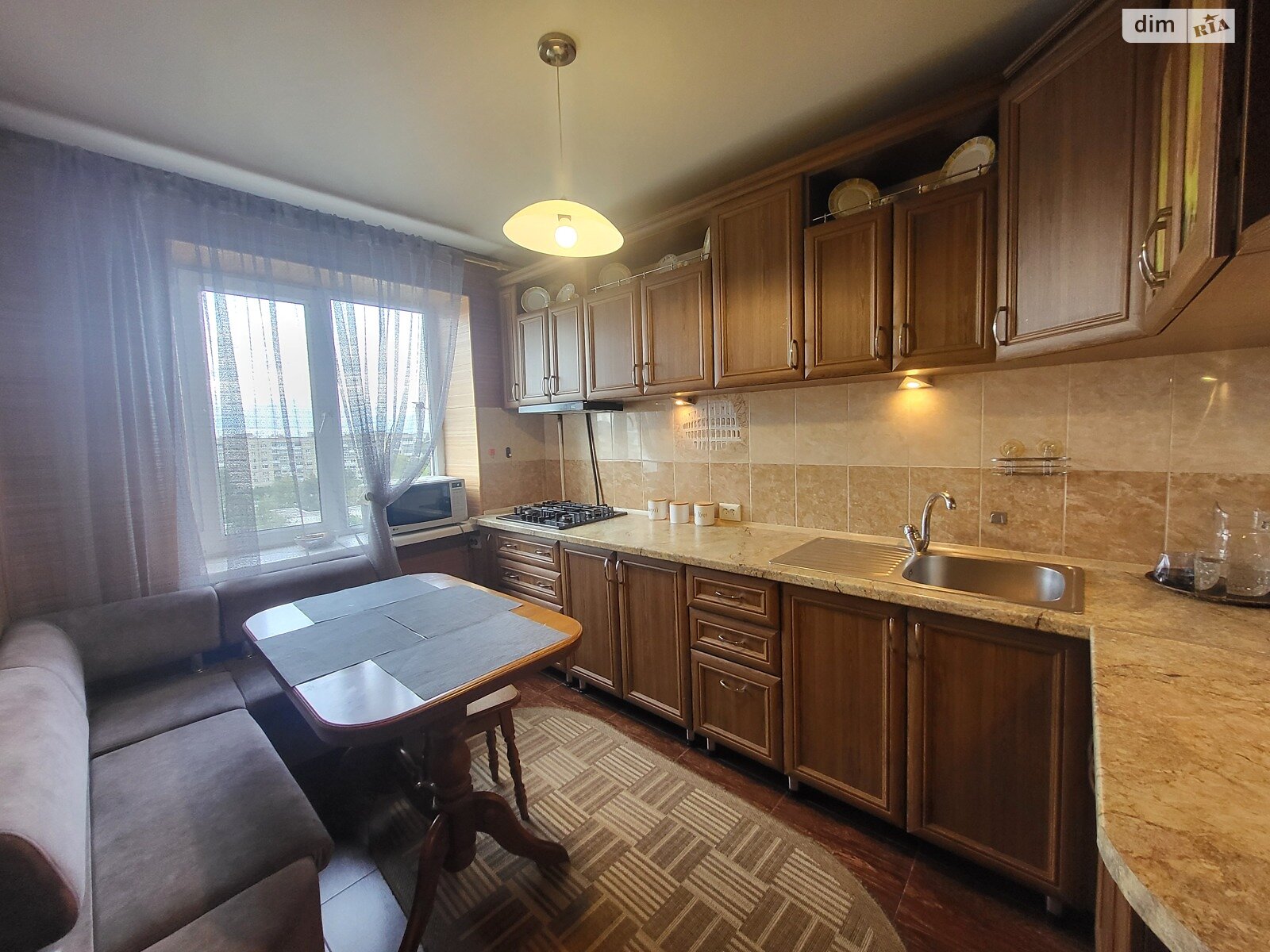 Продаж трикімнатної квартири в Луцьку, на просп. Соборності 37Б, район 33 мікрорайон фото 1 Продаж трикімнатної квартири в Луцьку, на просп. Соборності 37Б, район 33 мікрорайон фото 1