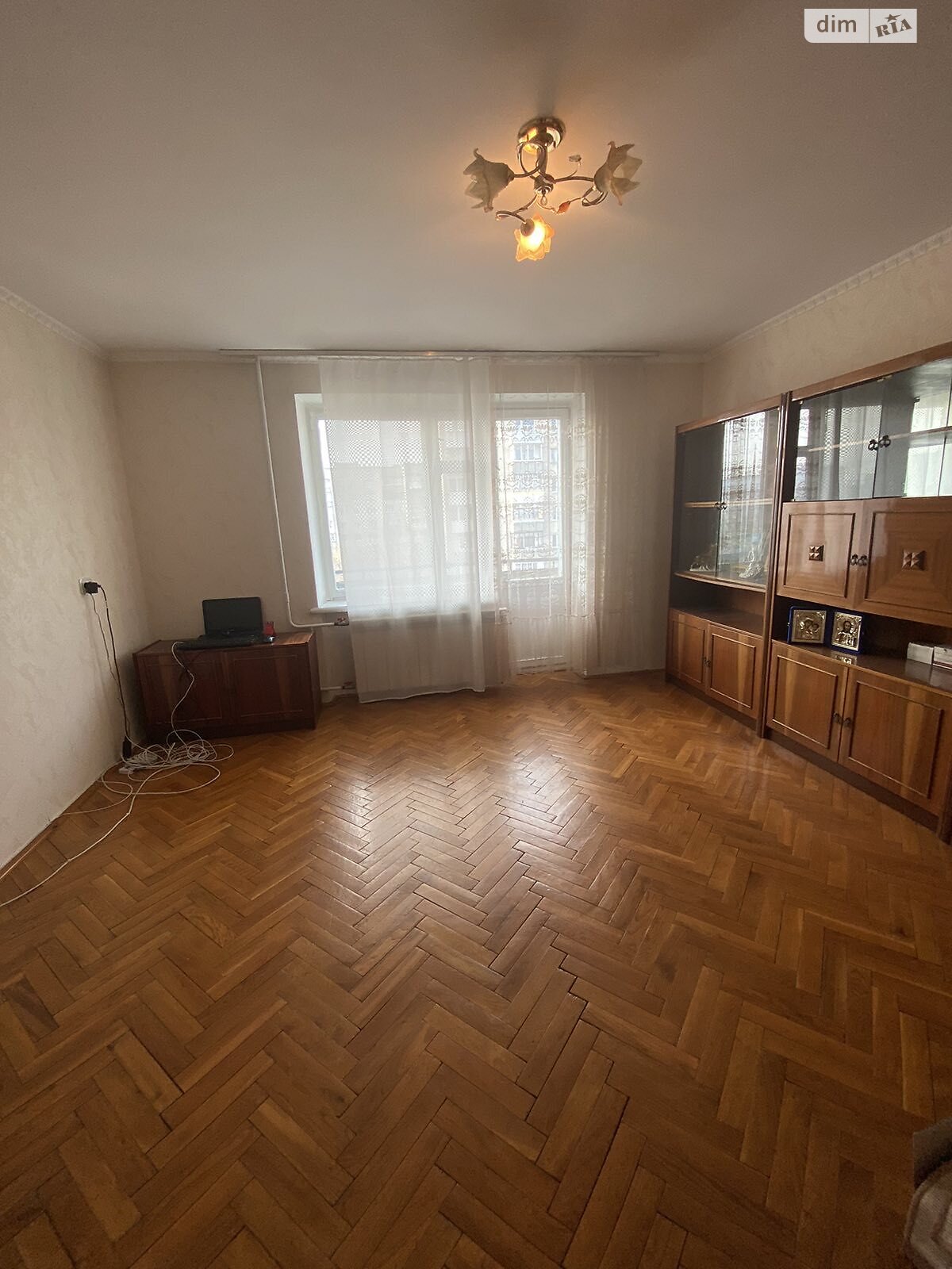 Продажа трехкомнатной квартиры в Луцке, на ул. Ветеранов, район 33 микрорайон фото 1