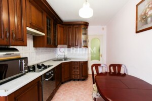 Продажа трехкомнатной квартиры в Луцке, на ул. Ветеранов 13, район 33 микрорайон фото 2
