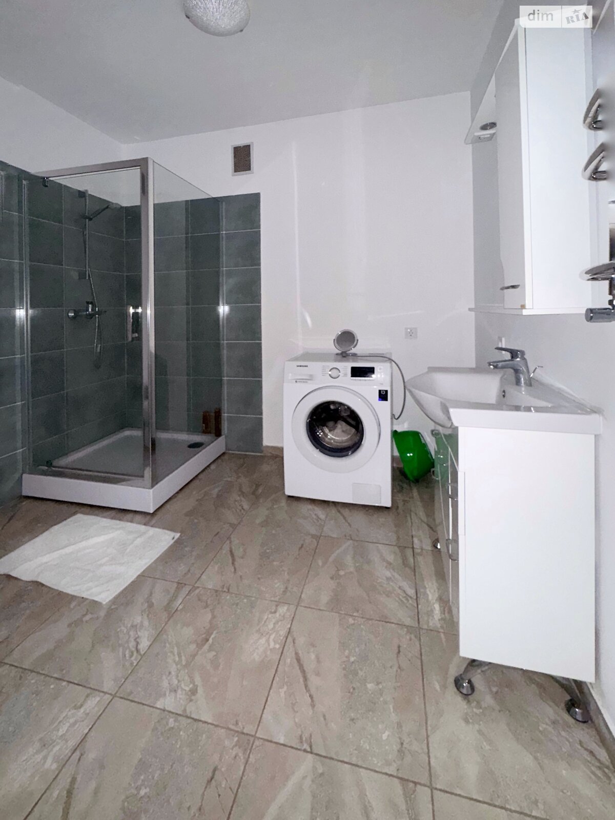 Продаж двокімнатної квартири в Луцьку, на вул. Ветеранів 21А, район 33 мікрорайон фото 1 Продаж двокімнатної квартири в Луцьку, на вул. Ветеранів 21А, район 33 мікрорайон фото 1