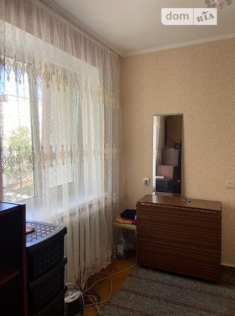 Продаж чотирикімнатної квартири в Луцьку, на просп. Відродження, район 33 мікрорайон фото 1 Продаж чотирикімнатної квартири в Луцьку, на просп. Відродження, район 33 мікрорайон фото 1